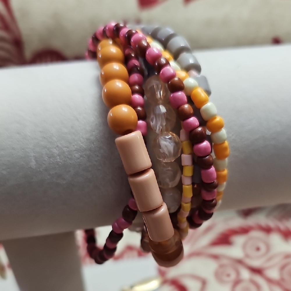 Plunder Multicolor Beaded Bracelet Set - image 3